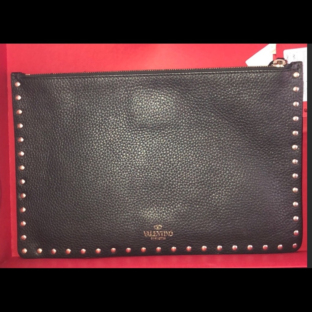 Valentino Garavani Rock-stud clutch